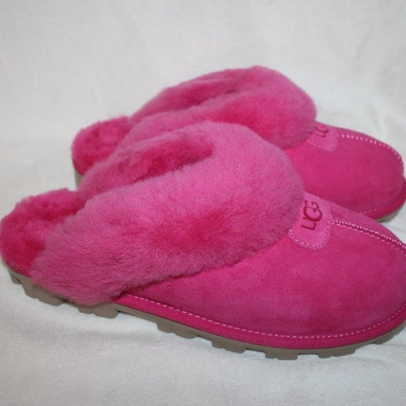 NIB UGG WOMEN'S COQUETTE PINK SUEDE SHEARLING SLIPPERS BERRY PINK - Picture 3 of 8
